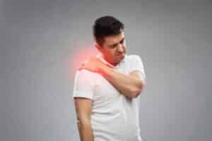 Tratamiento para la lesión de slap en el hombro